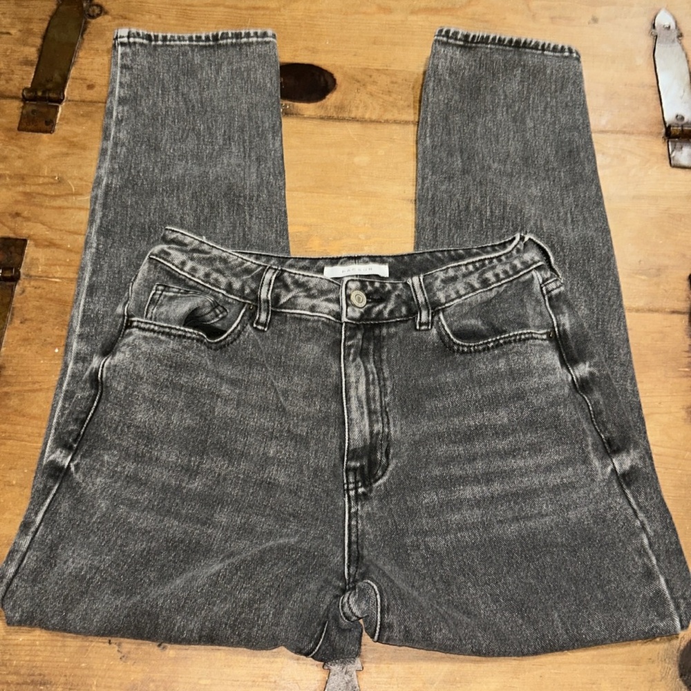 Woman’s Black Mom Jeans Size 26